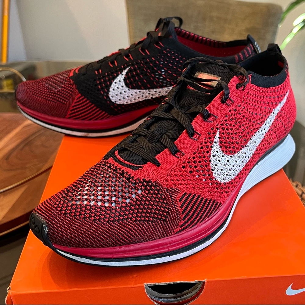 Nike Flyknit Racer